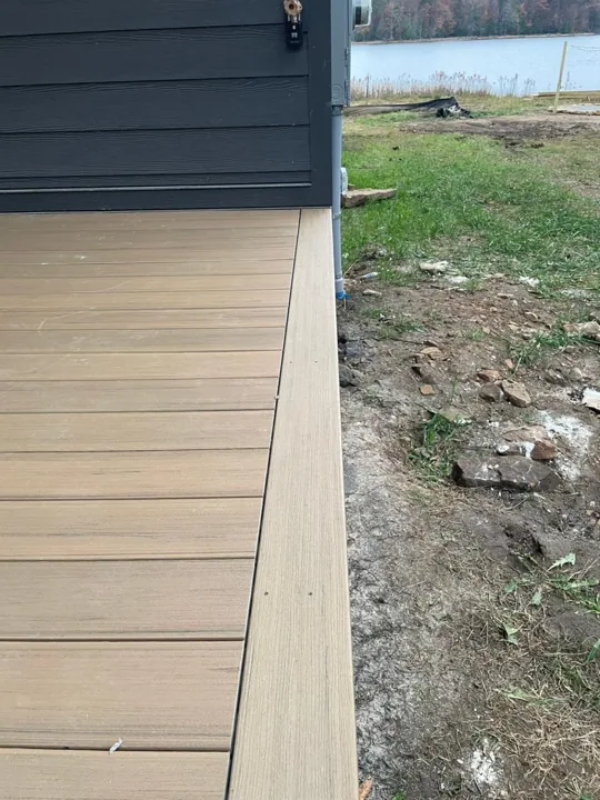 Deck perimeter board and corner detail